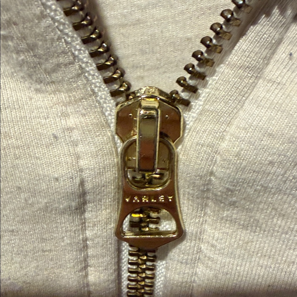 Varley sweatshirt - Picture 2 of 5